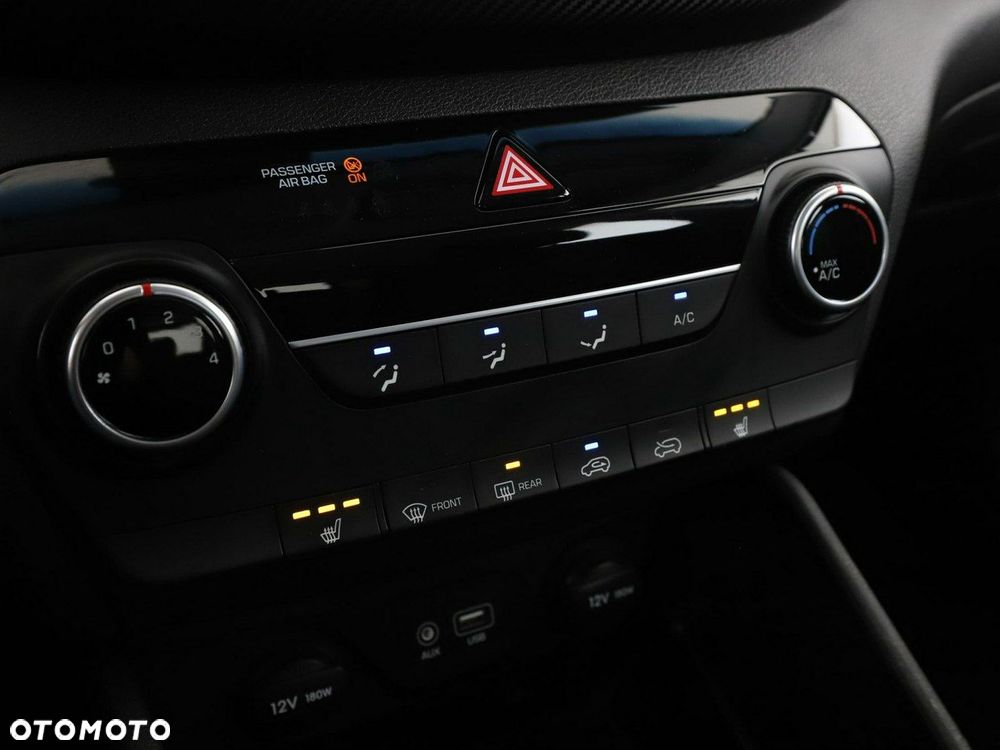 Hyundai Tucson 1.6 GDi 2WD Select - 27