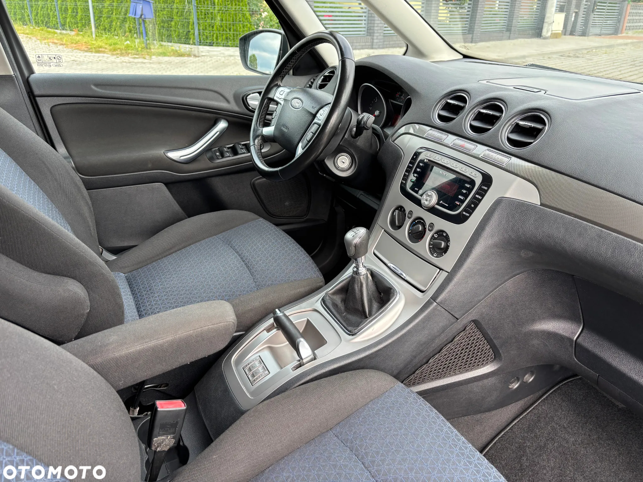 Ford Galaxy 2.0 TDCi Silver X - 23