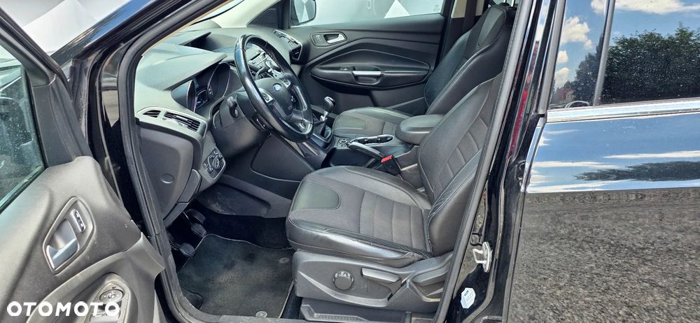 Ford Kuga 2.0 TDCi 4x4 Titanium - 13