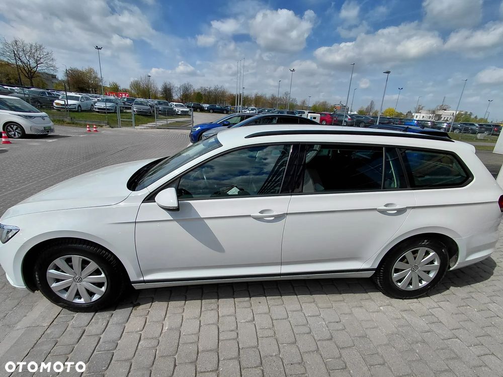 Volkswagen Passat 1.4 TSI BMT Trendline - 15