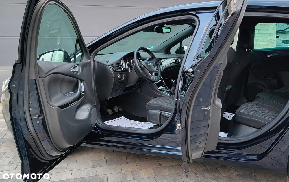 Opel Astra 1.4 Turbo Innovation - 14