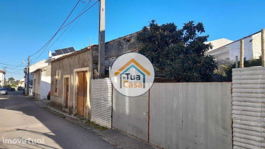 Moradia T2 para Reabilitar Centro Cantanhede - Grande imagem: 2/14