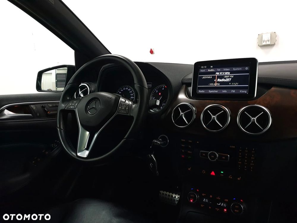Mercedes-Benz Klasa B 200 CDI (BlueEFFICIENCY) 7G-DCT - 2