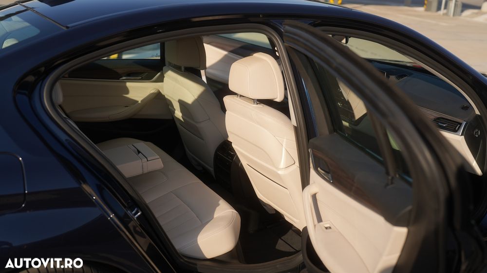 BMW Seria 5 540i Aut. Sport Line - 19