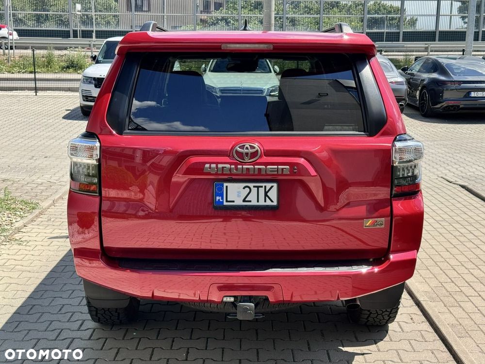 Toyota 4-Runner - 8