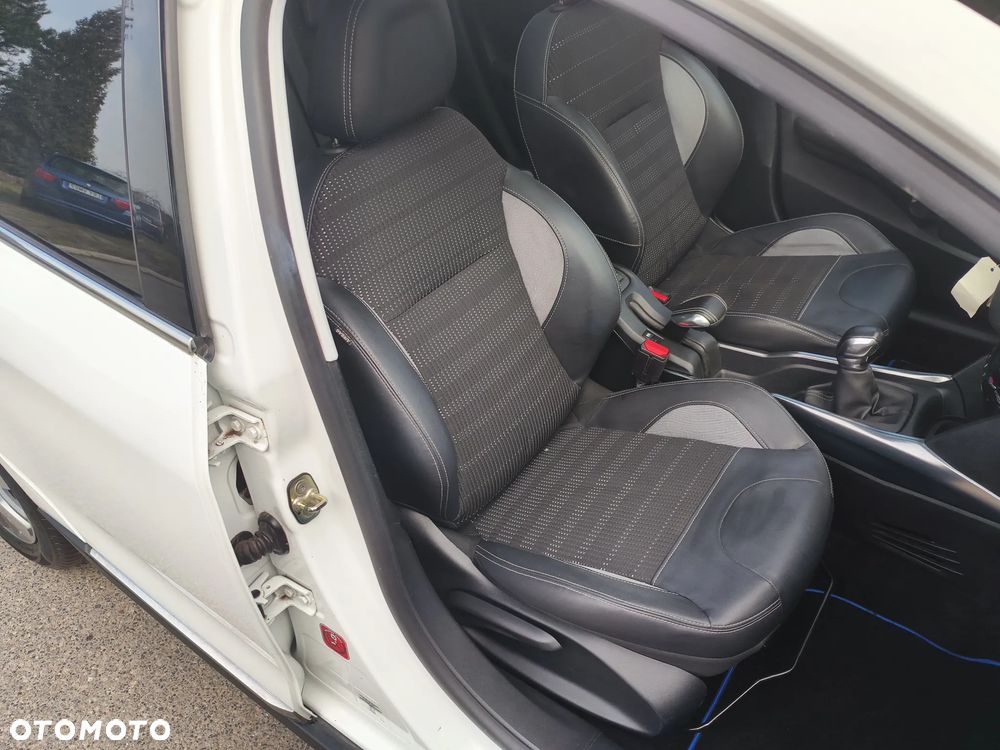 Peugeot 2008 PureTech 82 Allure - 5