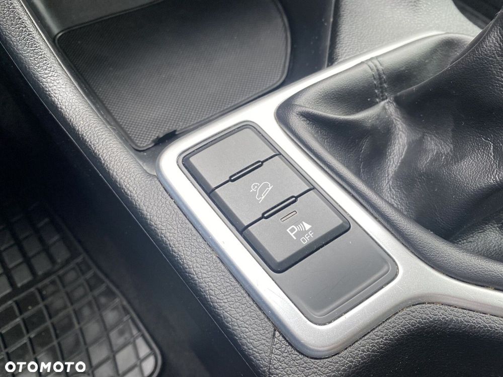 Kia Sportage - 28