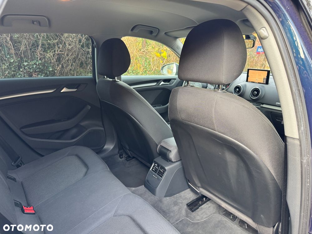 Audi A3 Sportback 1.6 TDI S tronic - 18