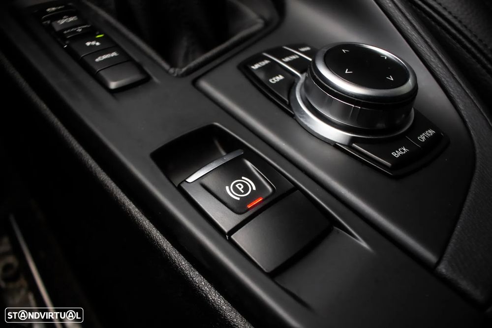 BMW X1 25 e xDrive - 22