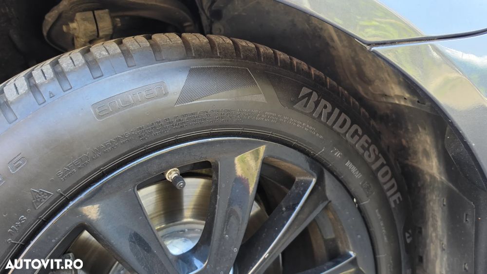BMW Seria 5 520d xDrive AT - 22