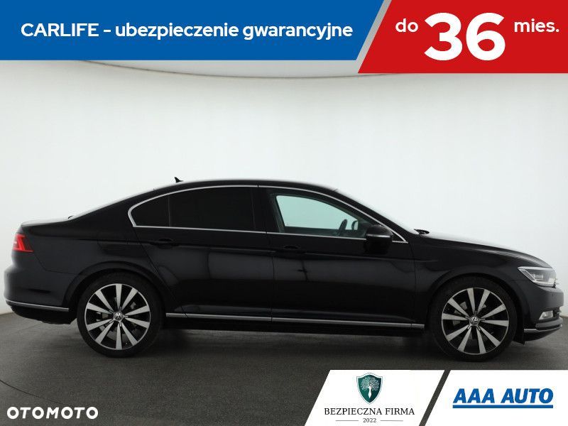 Volkswagen Passat - 8