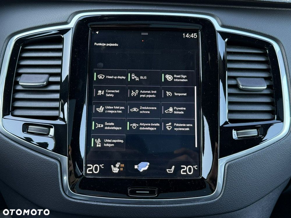 Volvo XC 90 D5 AWD R-Design 7os - 38