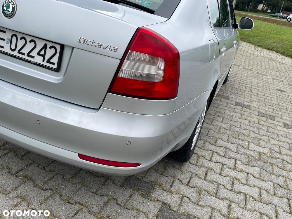 Skoda Octavia 2.0 TDI DPF Ambition - 17