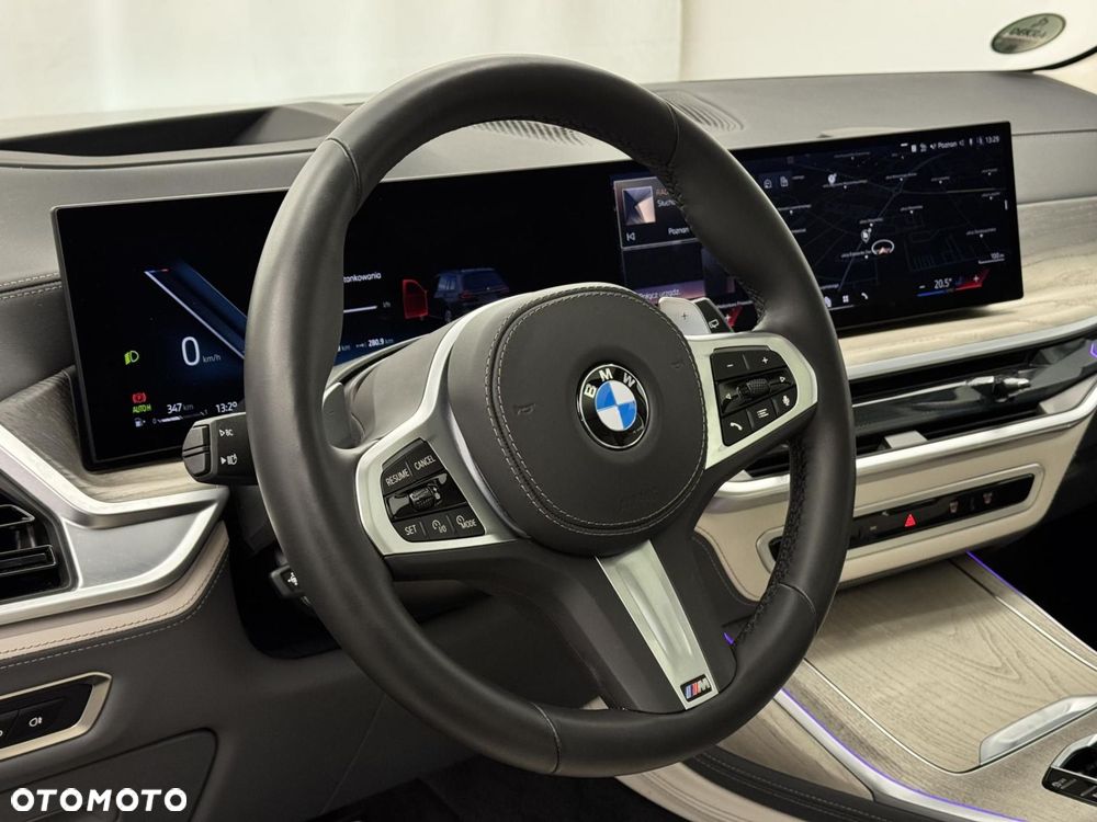 BMW X7 - 15