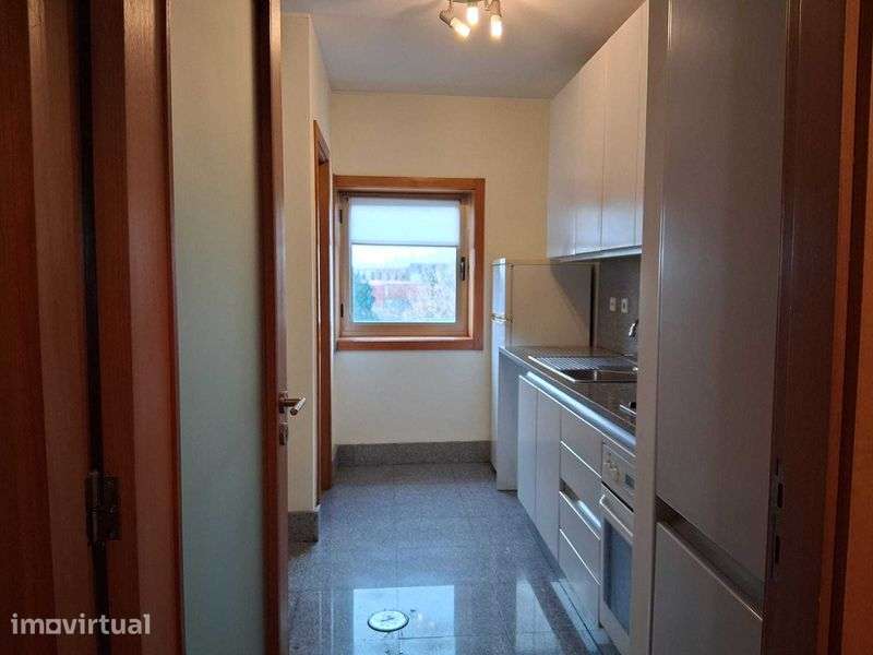 Apartamento T1 com Garagem e Arrumos Pedrouços, Maia - Grande imagem: 4/12