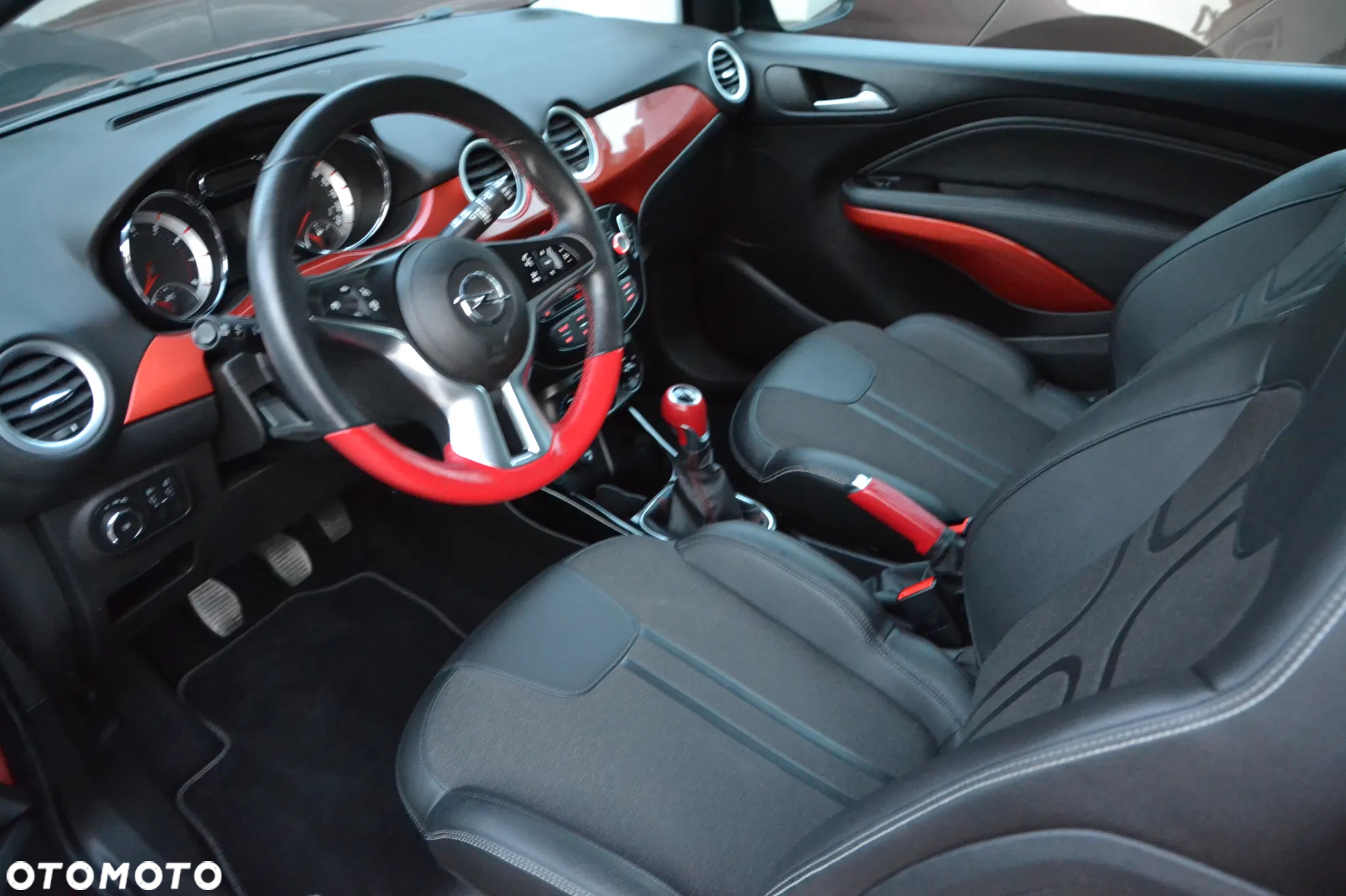 Opel Adam 1.2 Black Link - 14