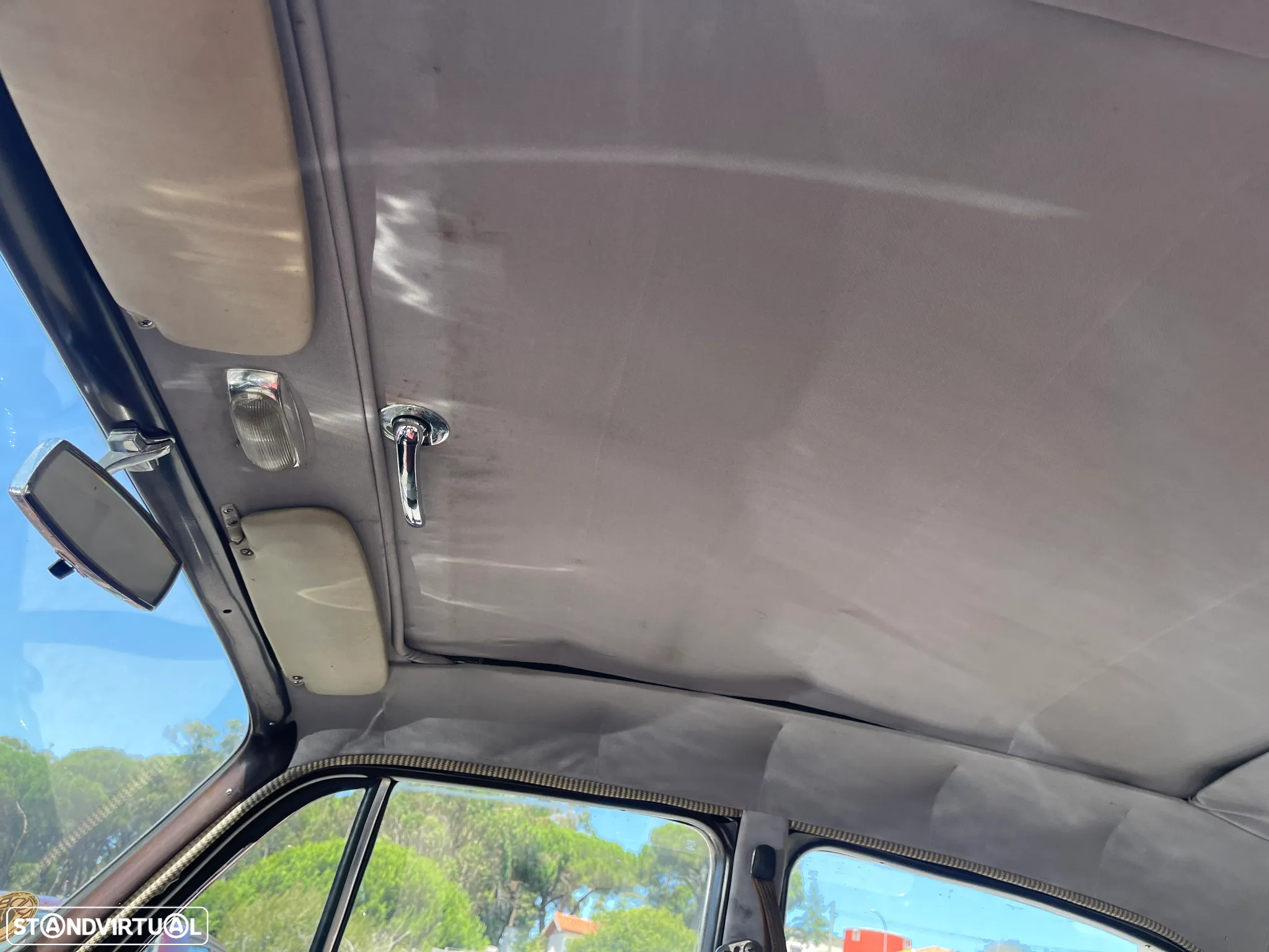Mercedes-Benz 180 - 25