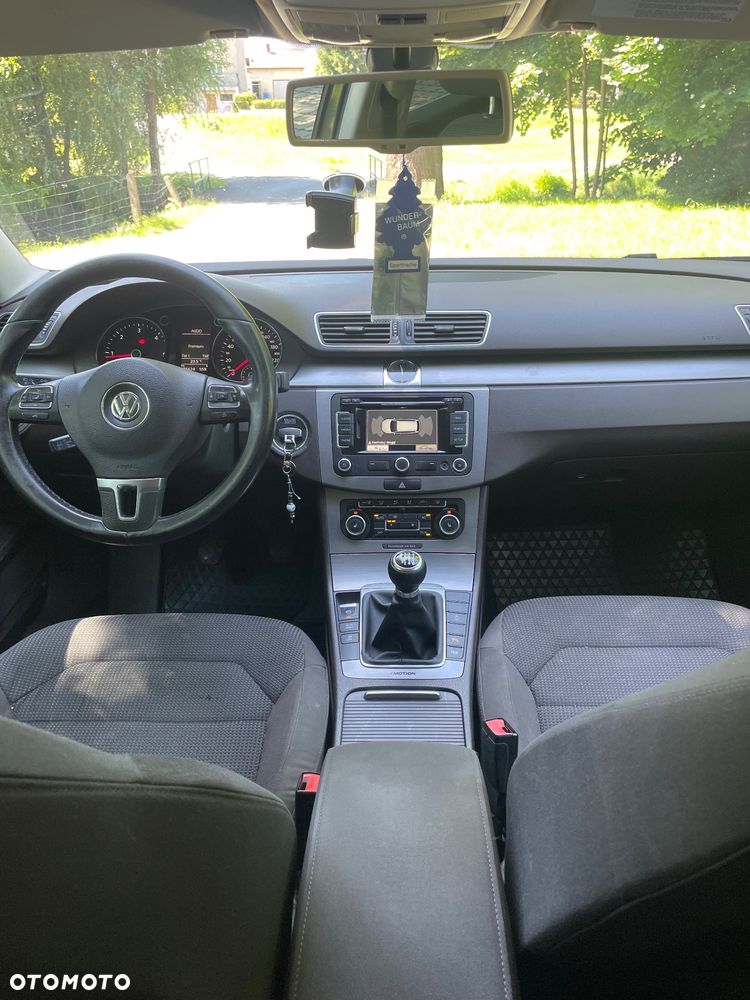 Volkswagen Passat 2.0 TDI 4Motion Trendline - 12