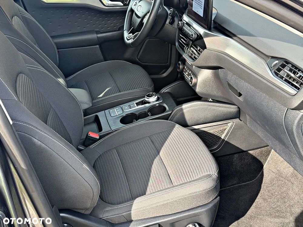 Ford Kuga 2.5 Duratec PHEV TITANIUM - 26