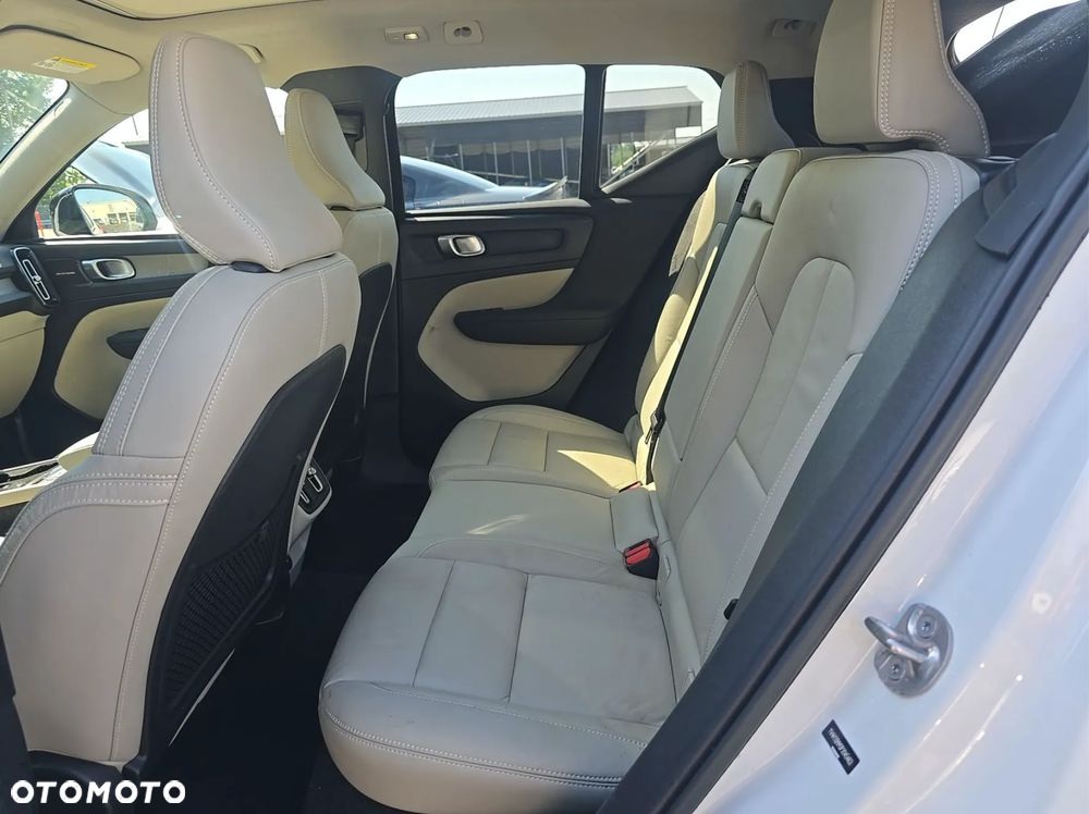 Volvo XC 40 - 14