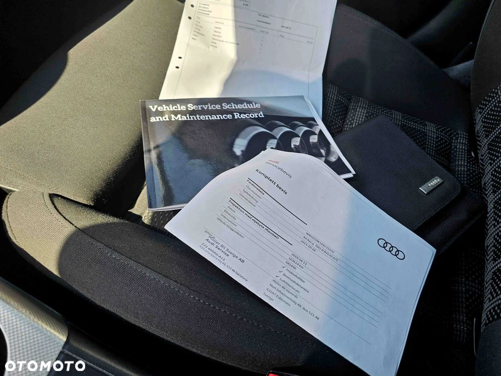 Audi A4 Avant 2.0 TDI Quattro S tronic - 24