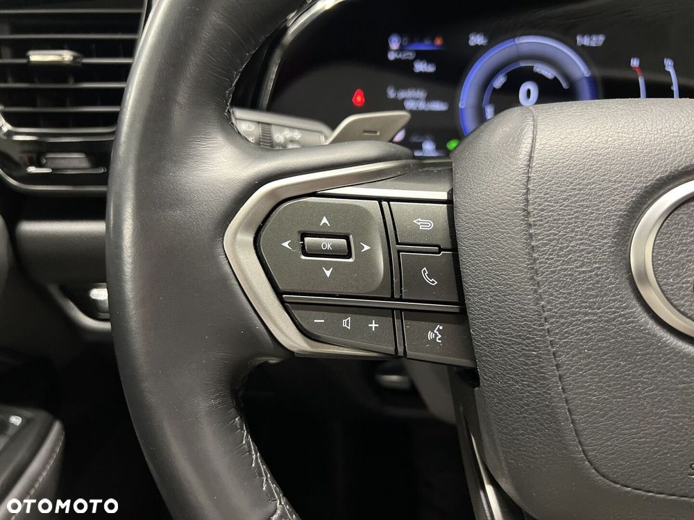 Lexus NX 350h Business AWD - 28