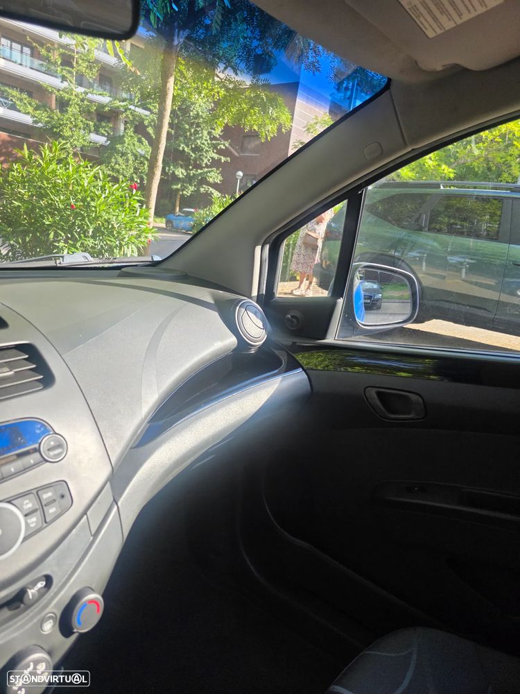 Chevrolet Spark 1.0 LS - 10
