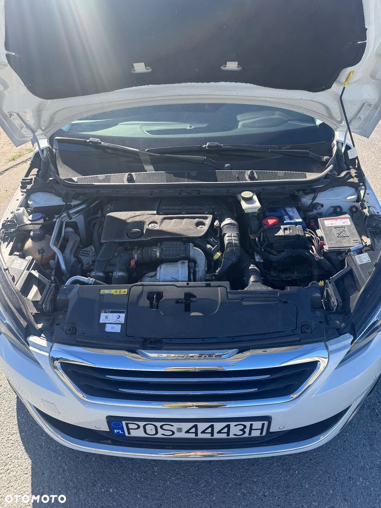 Peugeot 308 1.6 BlueHDi Active S&S EAT6 - 17