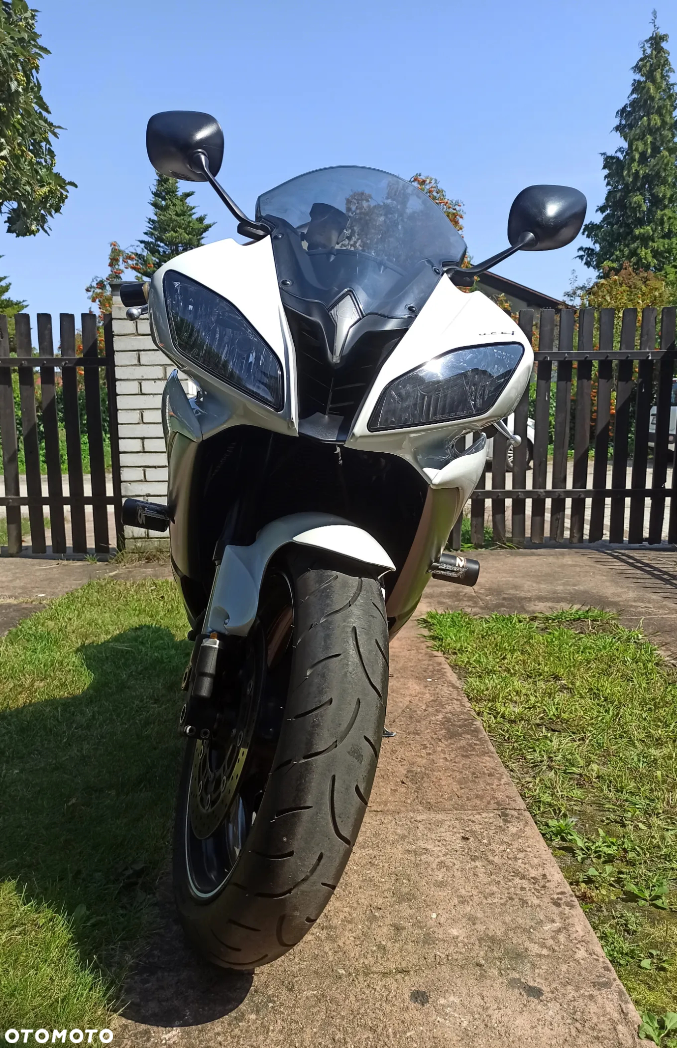 Yamaha R6 - 2