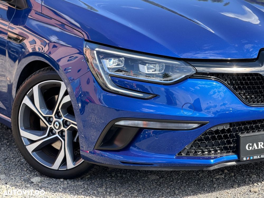 Renault Megane ENERGY TCe 205 EDC GT - 10