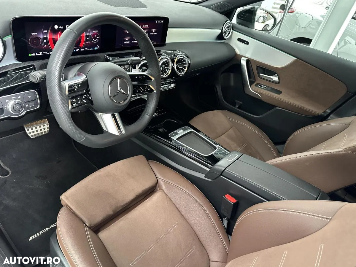 Mercedes-Benz A 200 MHEV 7G-DCT Sedan - 22