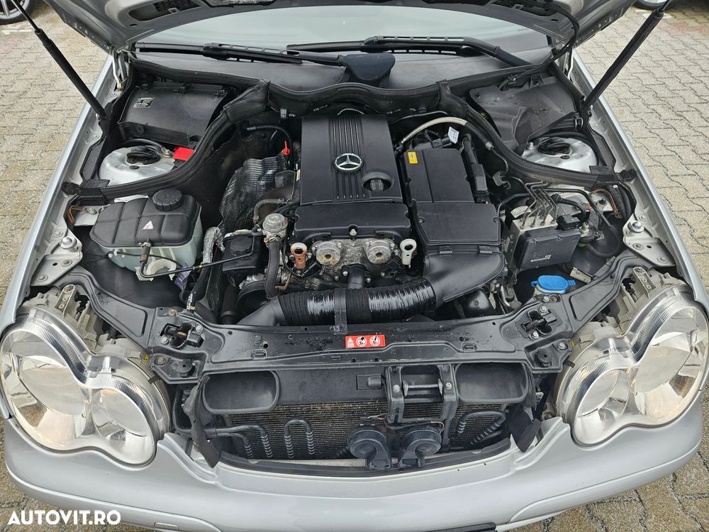 Mercedes-Benz C 200 T Kompressor Classic - 9