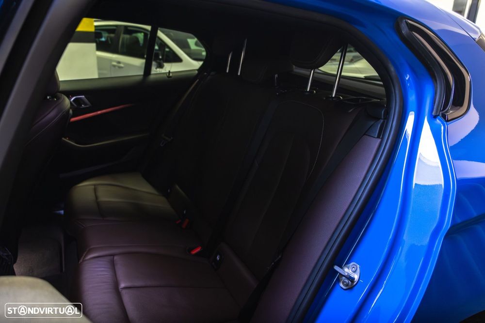 BMW 118 i Pack Desportivo M Auto - 21