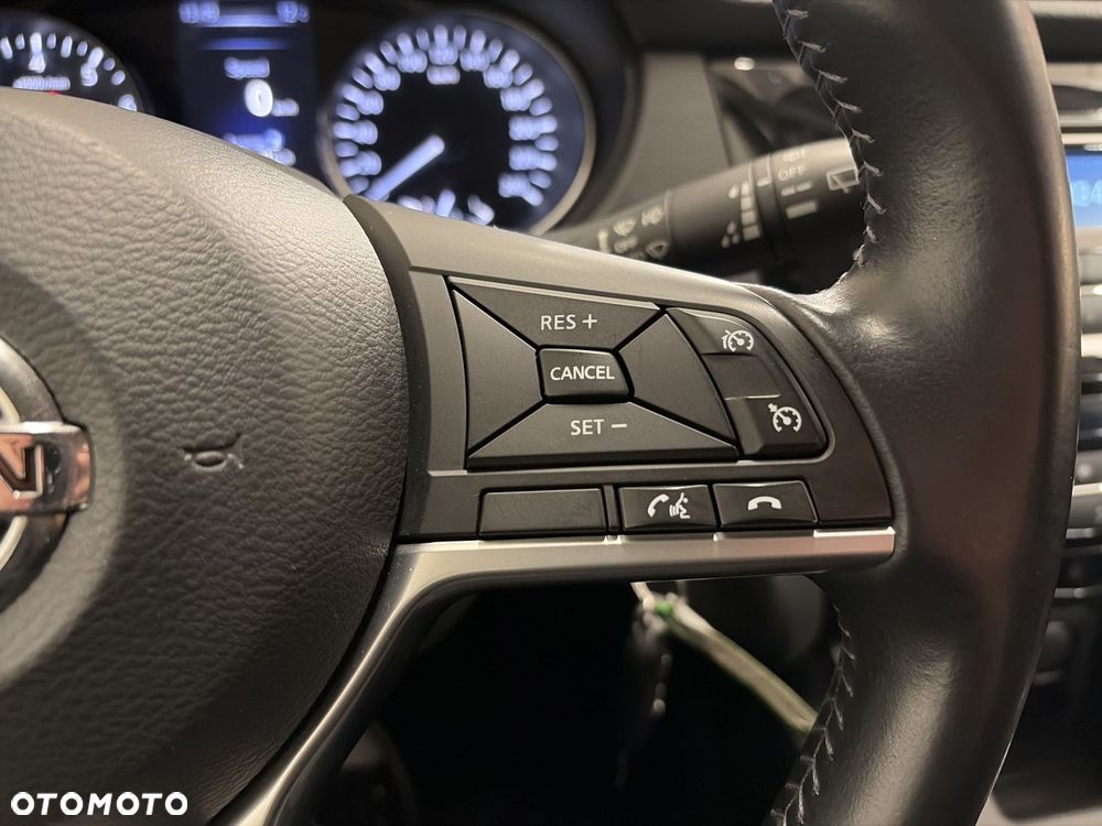 Nissan Qashqai 1.2 DIG-T N-Connecta - 15
