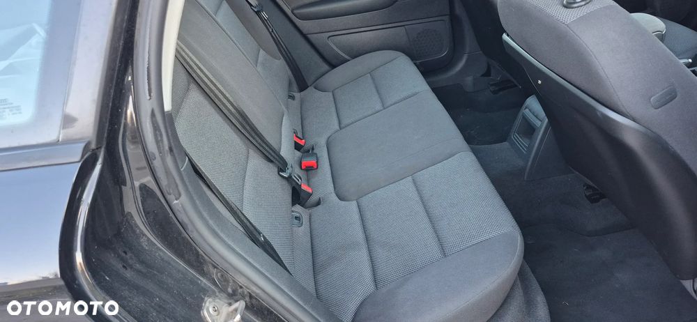 Audi A3 Sportback 1.6 TDI DPF Ambiente - 13