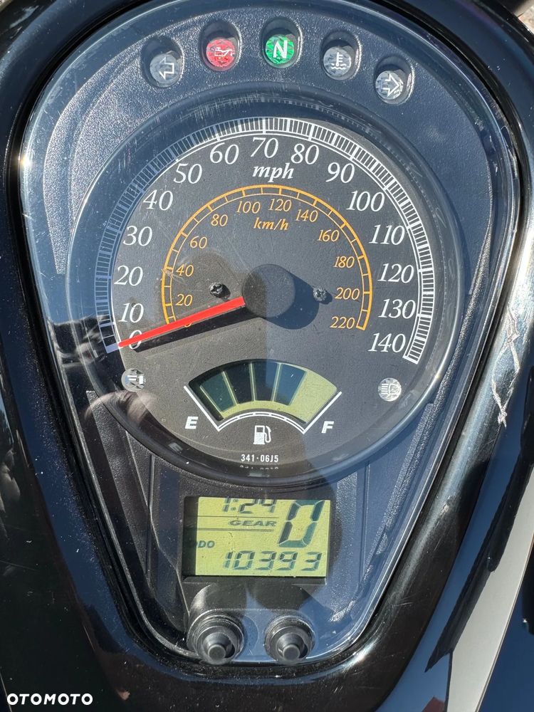 Suzuki Boulevard - 7