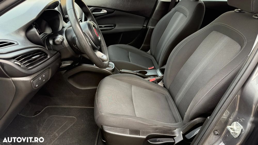 Fiat Tipo 1.5 130 CP MHEV DCT7 Cross - 5