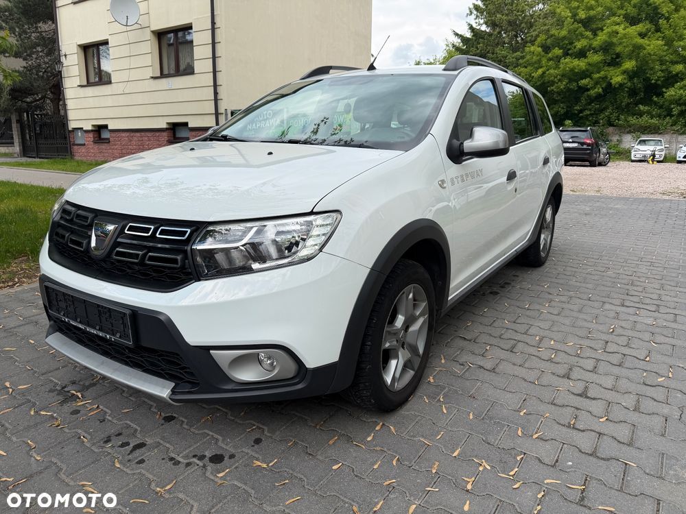 Dacia Logan 0.9 TCe Stepway S&S - 3