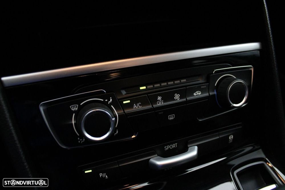 BMW 216 Gran Tourer d Auto - 22