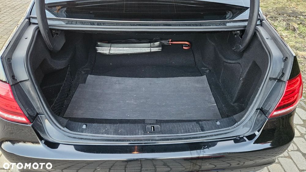 Mercedes-Benz Klasa E 220 BlueTEC 7G-TRONIC Avantgarde - 12