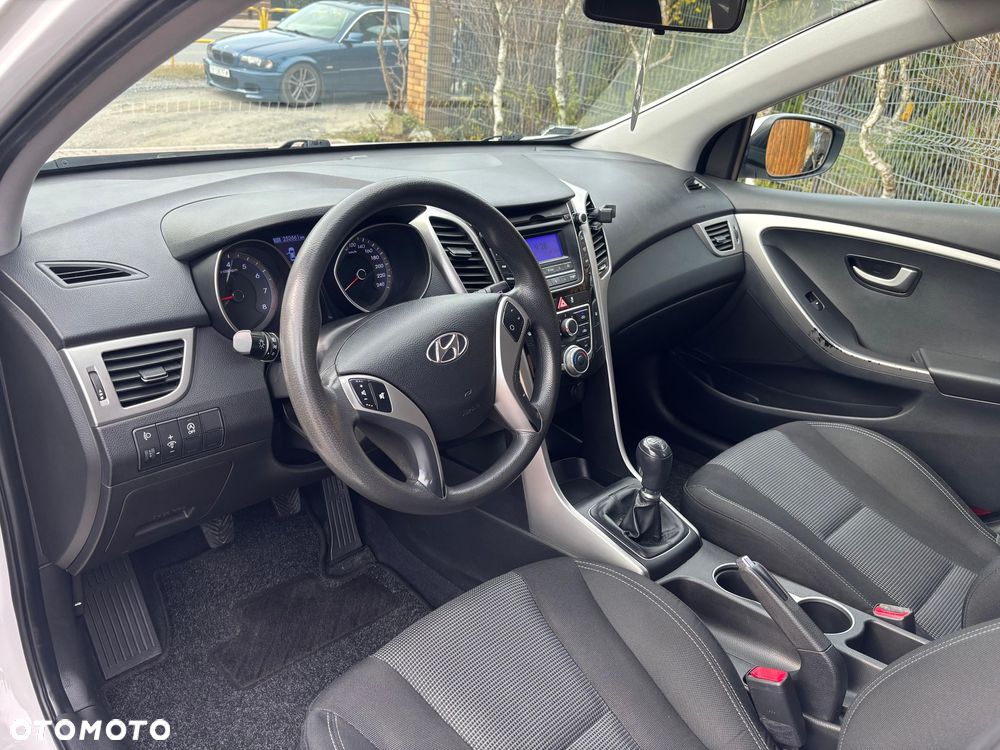 Hyundai i30 1.4 BlueDrive Comfort - 12