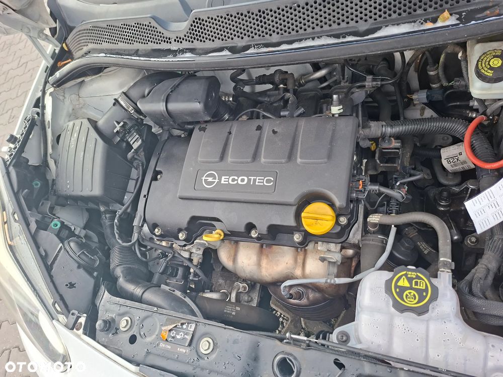 Opel Adam 1.4 White Link - 6