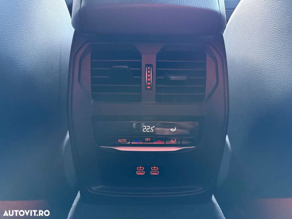 BMW Seria 3 320d Aut. Sport Line - 25