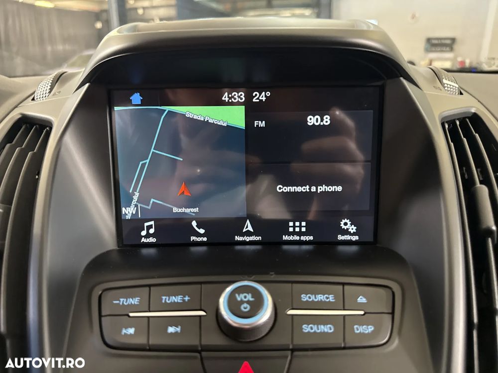 Ford Kuga - 19