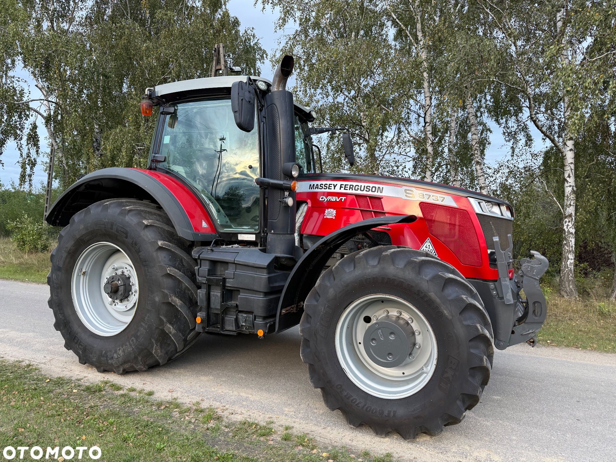 Massey Ferguson 8737 S - 1