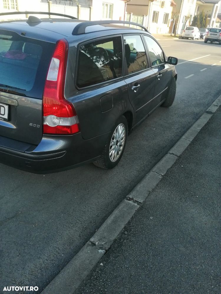 Volvo V50 - 4