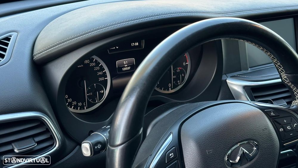 Infiniti Q30 1.5d DCT Business - 6