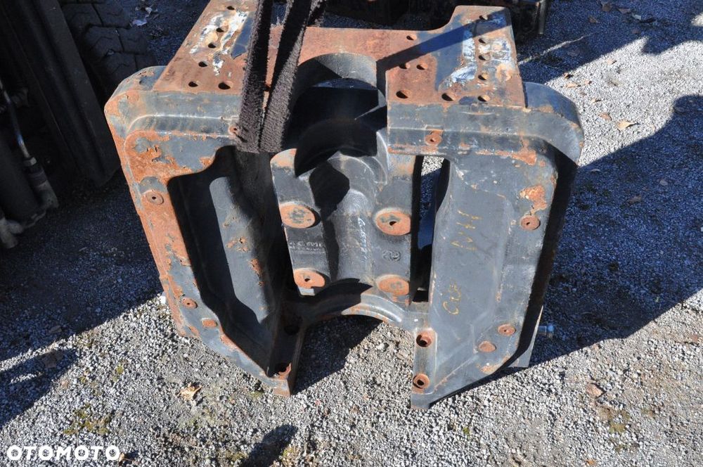 WSPORNIK SUPORT RAMA CASE / NEW HOLLAND NR ZD100318 / 001508 - 1