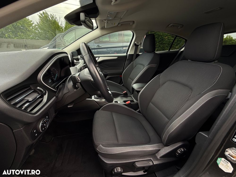 Ford Focus 1.0 EcoBoost Start-Stopp-System TITANIUM - 9
