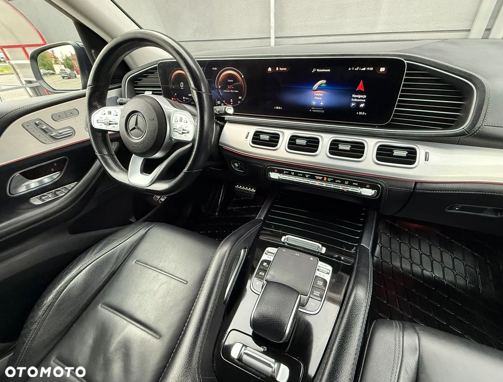 Mercedes-Benz GLE - 10